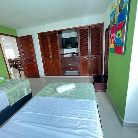 Laguito Bocagrande Por Parceros Group Cartagena