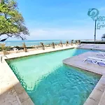 Apartahotel Laguito Bocagrande Por Parceros Group